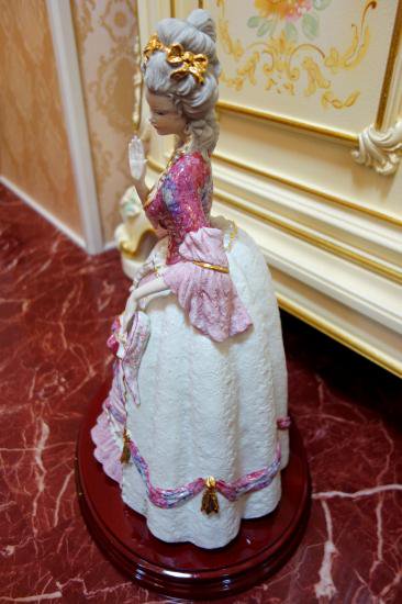 即納！ 美品 イタリア 優雅な貴婦人 陶器人形 置物 高級ドール レア ...