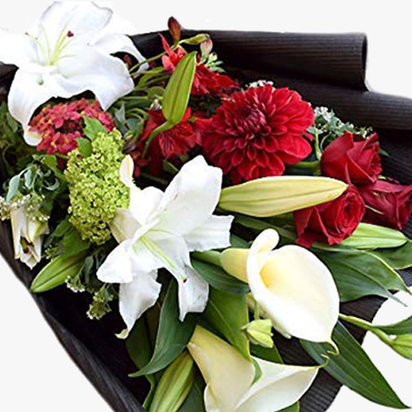 カサブランカと季節のおまかせ花束-イングリット・レッド-
