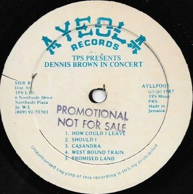 Dennis Brown In Concert / Dennis Brown - レゲエレコードストア