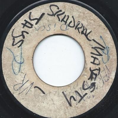 A: Queen Majesty / Techniques - レゲエレコードストア NEGRIL