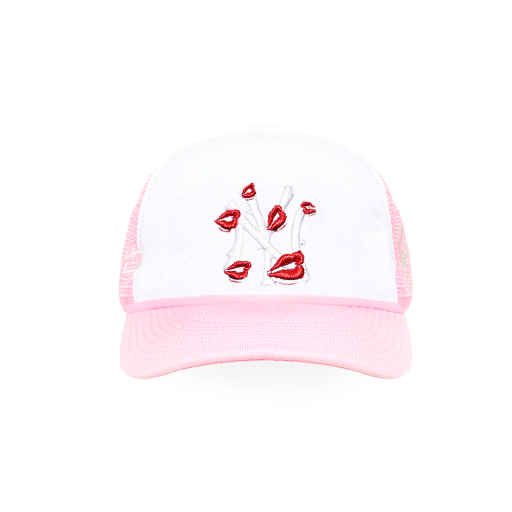完売必至【LA ROPA】ラロパ/NY Is Kissing Me Trucker Hat/CAP LA ROPA(ラ ロパ)商品ページ - NY Is Kissing Me Trucker Hat