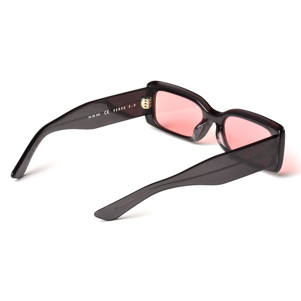 AKILA LA (アキラ・エルエー) 商品ページ - Verve 2.0 AKILA LA (アキラ・エルエー) 商品ページ - Verve 2.0