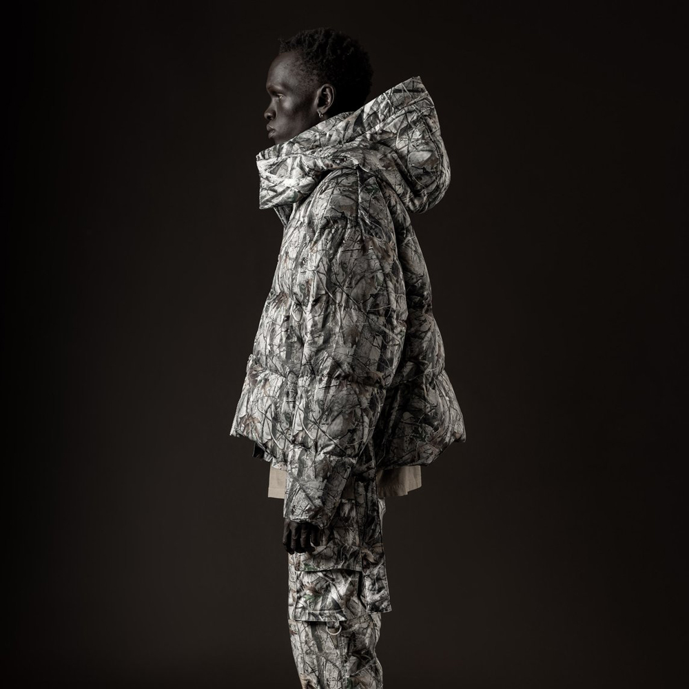 STAMPD(スタンプド)商品ページ - Terrain Camo Crop Puffer STAMPD(スタンプド)商品ページ - Terrain Camo Crop Puffer