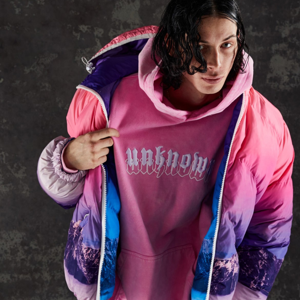 UNKNOWN LONDON(アンノウン・ロンドン)商品ページ - Arch Logo UNKNOWN LONDON(アンノウン・ロンドン)商品ページ - Arch Logo