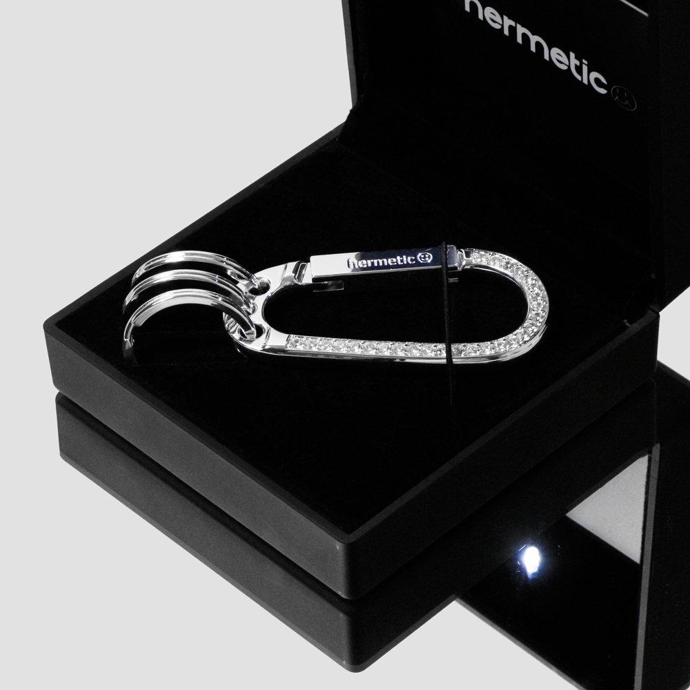 HERMETIC (ヘルメティック)商品ページ - Big Crystal Karabiner HERMETIC (ヘルメティック)商品ページ - Big Crystal Karabiner