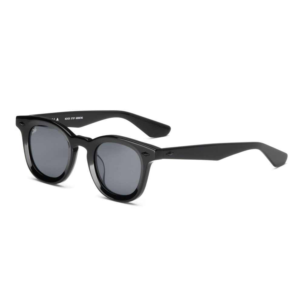 AKILA LA (アキラ・エルエー) 商品ページ - Luna Sunglasses - Black