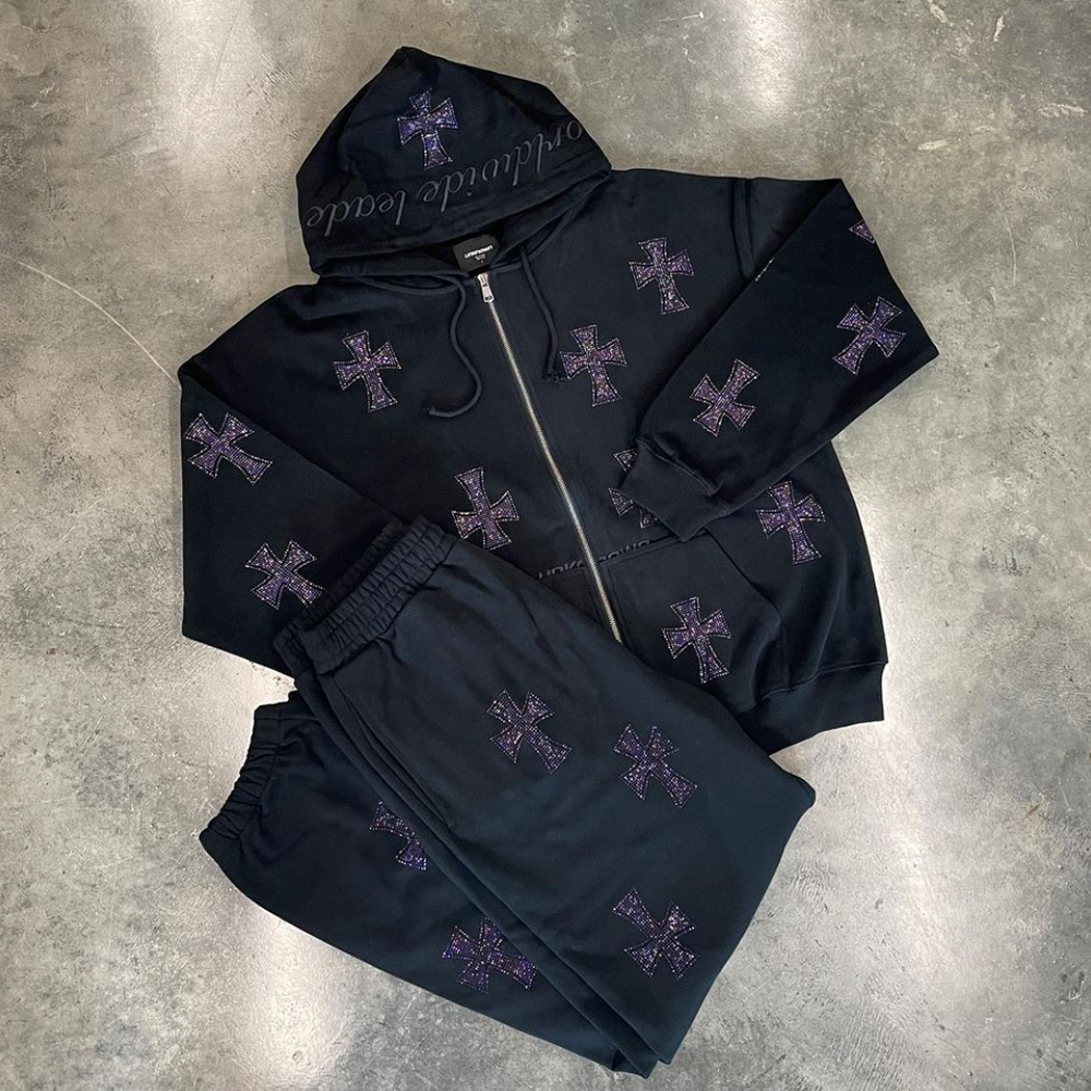 UNKNOWN LONDON(アンノウン・ロンドン)商品ページ - Cross Rhinestone Zip Up Hoodie -  Black/Purple - VENTURER(ベンチュラー)