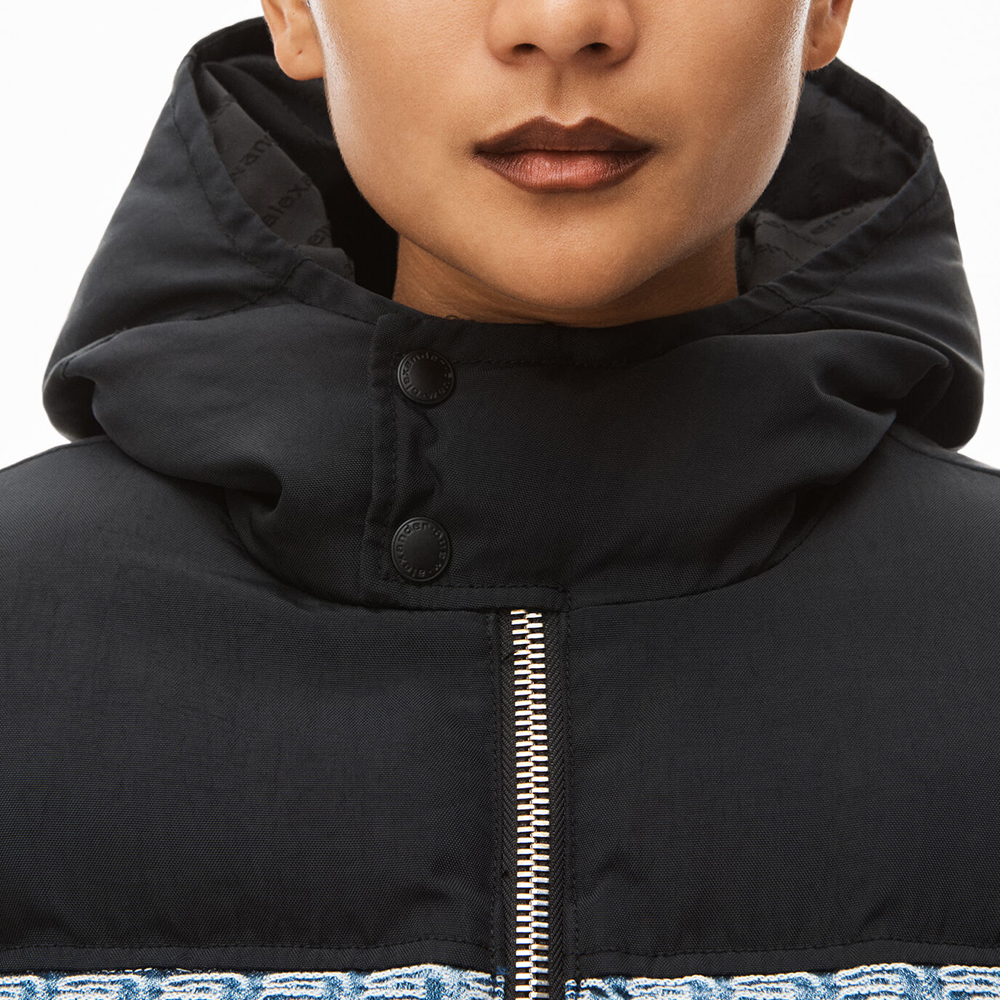 ALEXANDER WANG (アレキサンダー ワン)商品ページ - Logo