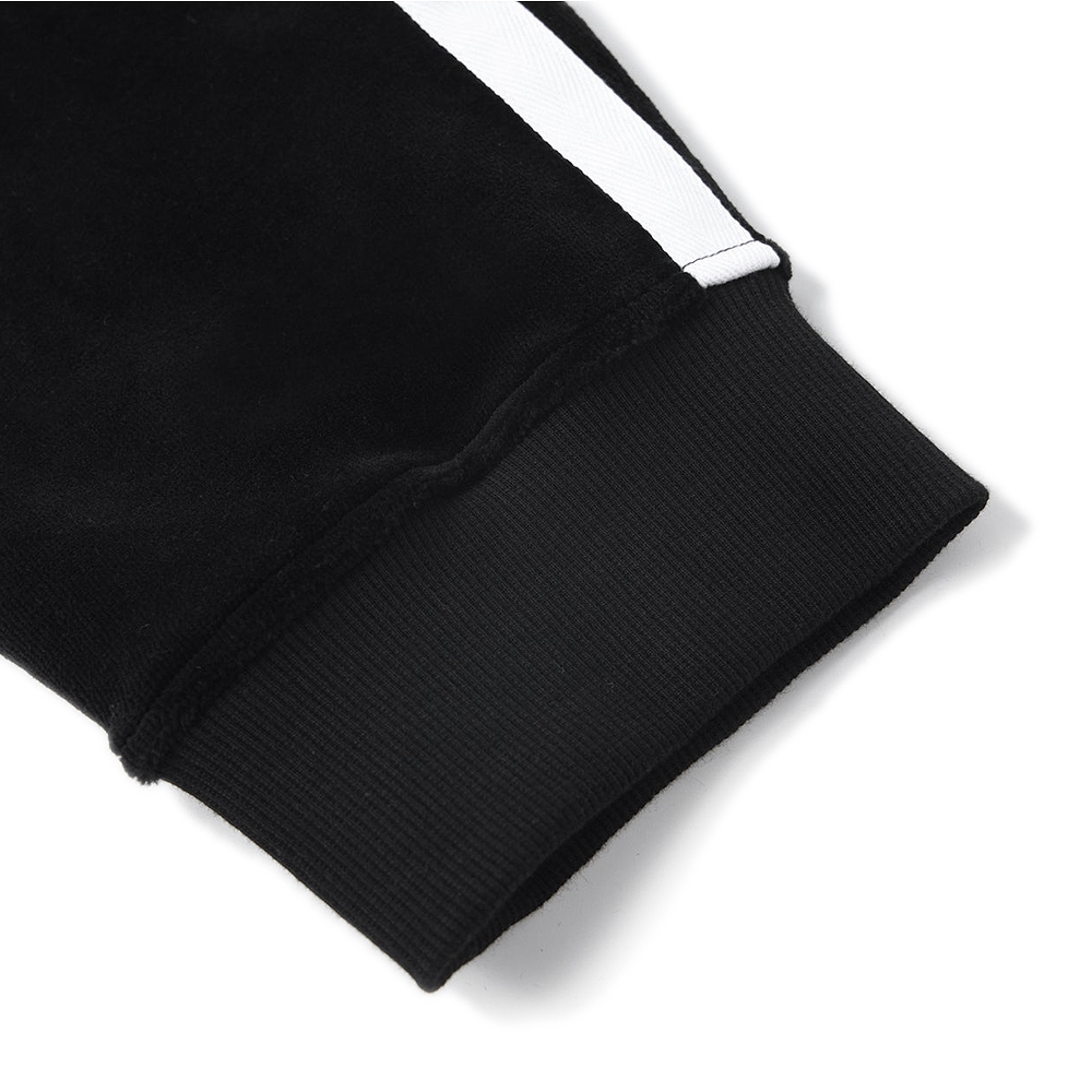 UNKNOWN LONDON(アンノウン・ロンドン)商品ページ - Black UNKNOWN LONDON(アンノウン・ロンドン)商品ページ - Black