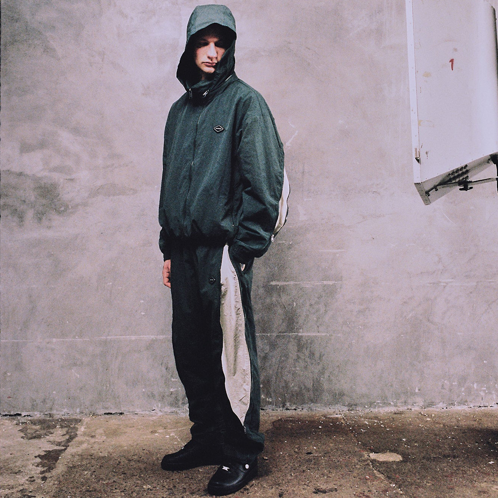 UNKNOWN LONDON(アンノウン・ロンドン)商品ページ - Zip Panel Track Pants - Green -  VENTURER(ベンチュラー)