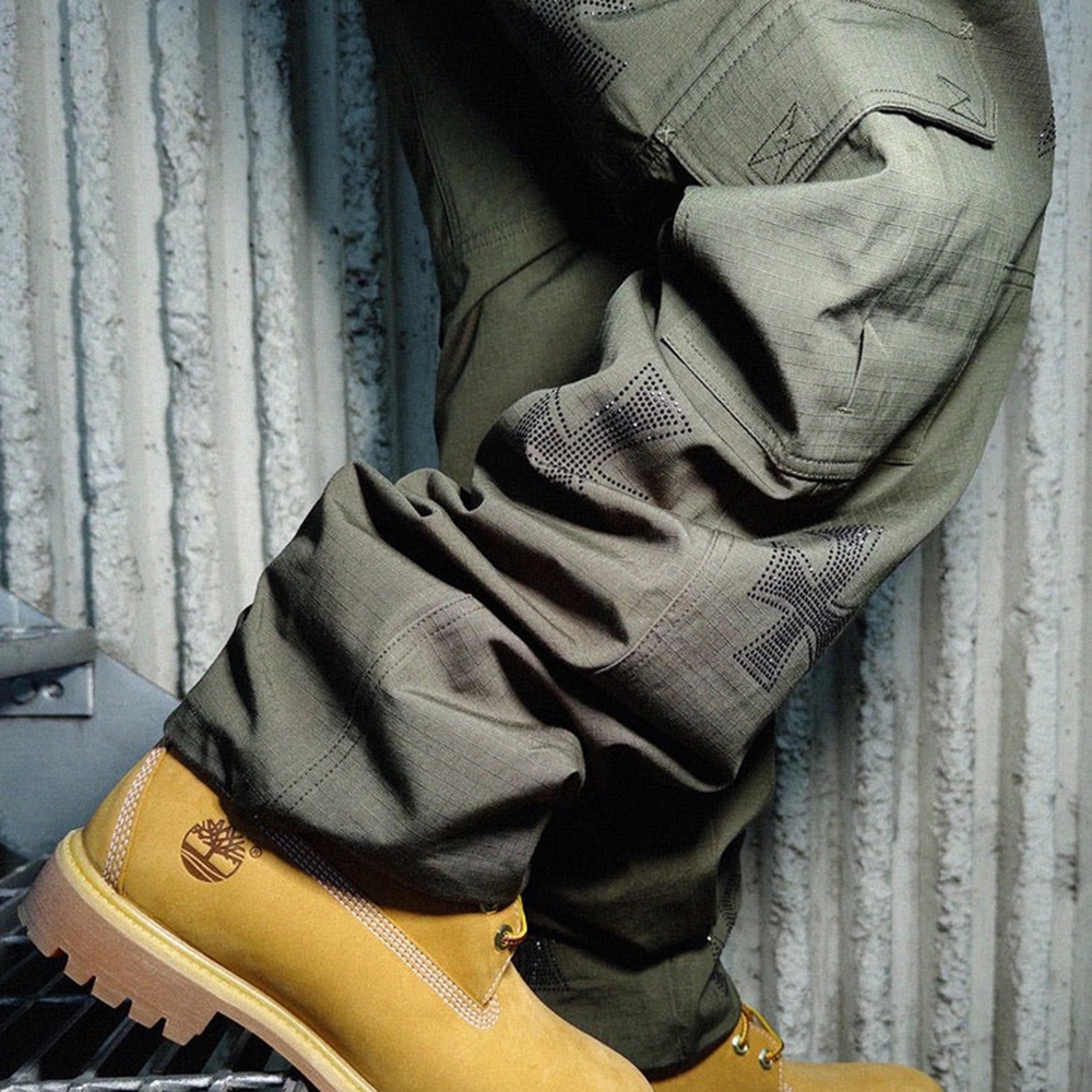 UNKNOWN LONDON(アンノウン・ロンドン)商品ページ - Cross UNKNOWN LONDON(アンノウン・ロンドン)商品ページ - Cross