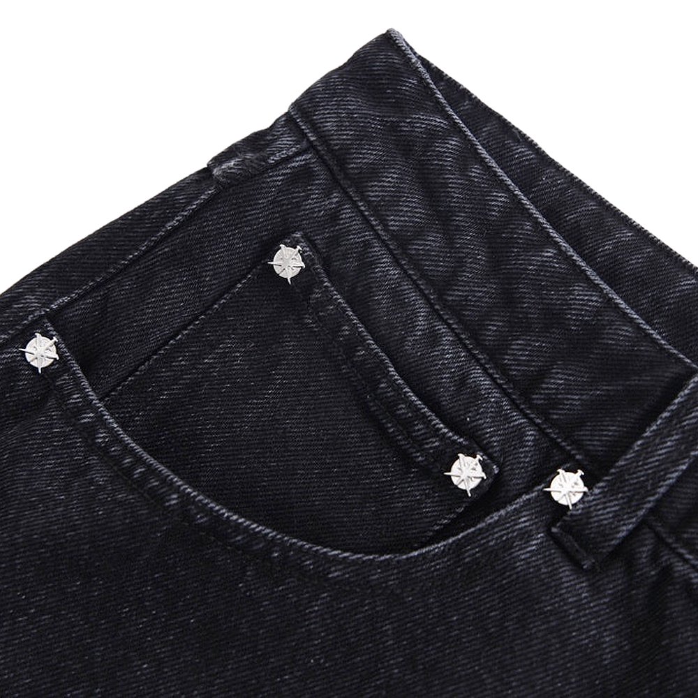 UNKNOWN LONDON(アンノウン・ロンドン)商品ページ - Dagger Embroidery Baggy Denim - Black -  VENTURER(ベンチュラー)