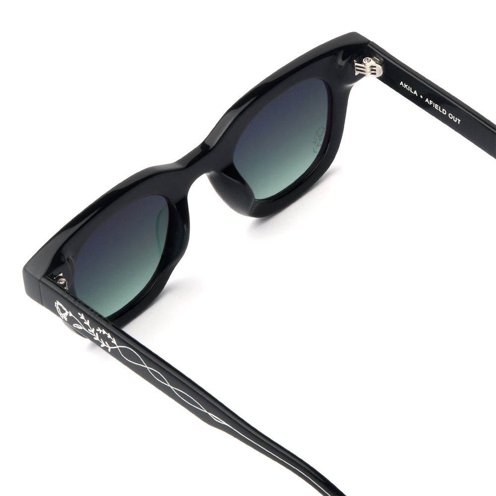 AKILA LA × AFIELD OUT (アキラ・エルエー) 商品ページ - Afield