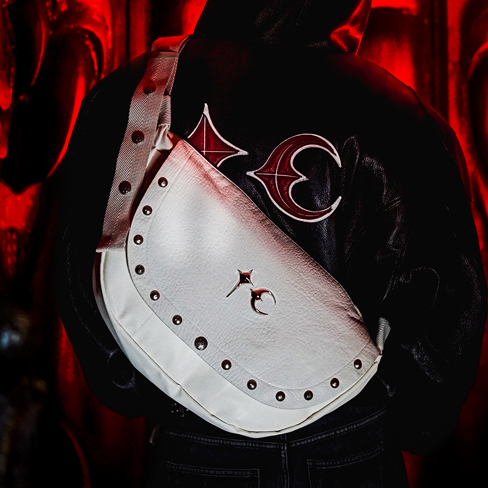 THUG CLUB(サグ・クラブ)商品ページ - Dragon Messanger Bag - White 