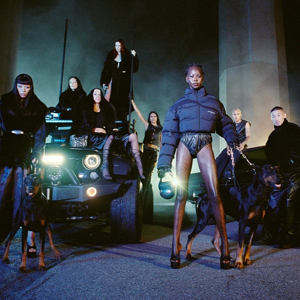 ALEXANDER WANG (アレキサンダー ワン)商品ページ - Deboss ALEXANDER WANG (アレキサンダー ワン)商品ページ - Deboss