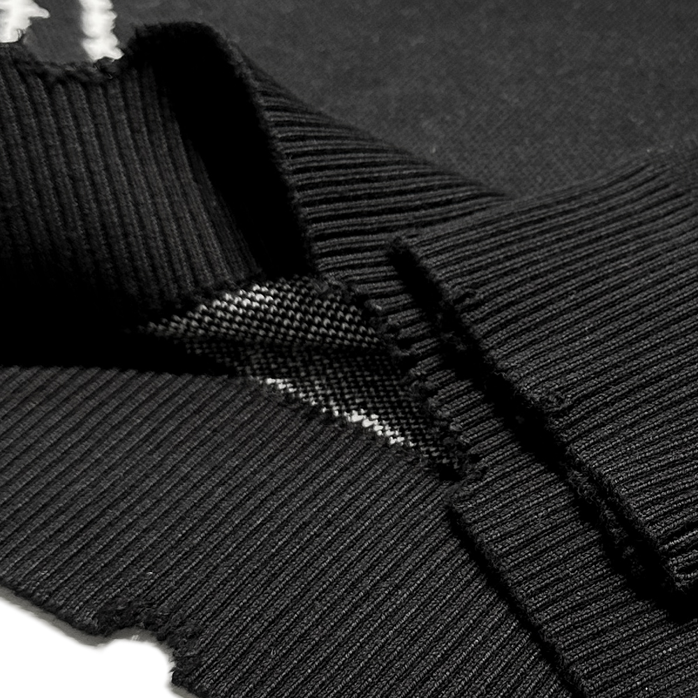 UNKNOWN LONDON(アンノウン・ロンドン)商品ページ - Barbed Wire