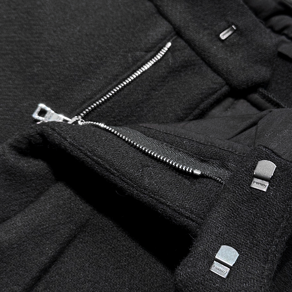 ASKYURSELF (アスクユアセルフ)商品ページ - Phrase Wool Flare