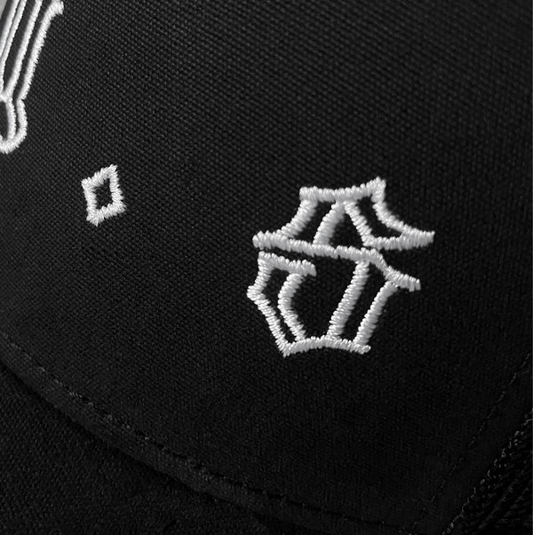 ASKYURSELF (アスクユアセルフ)商品ページ - AYS Marked Trucker