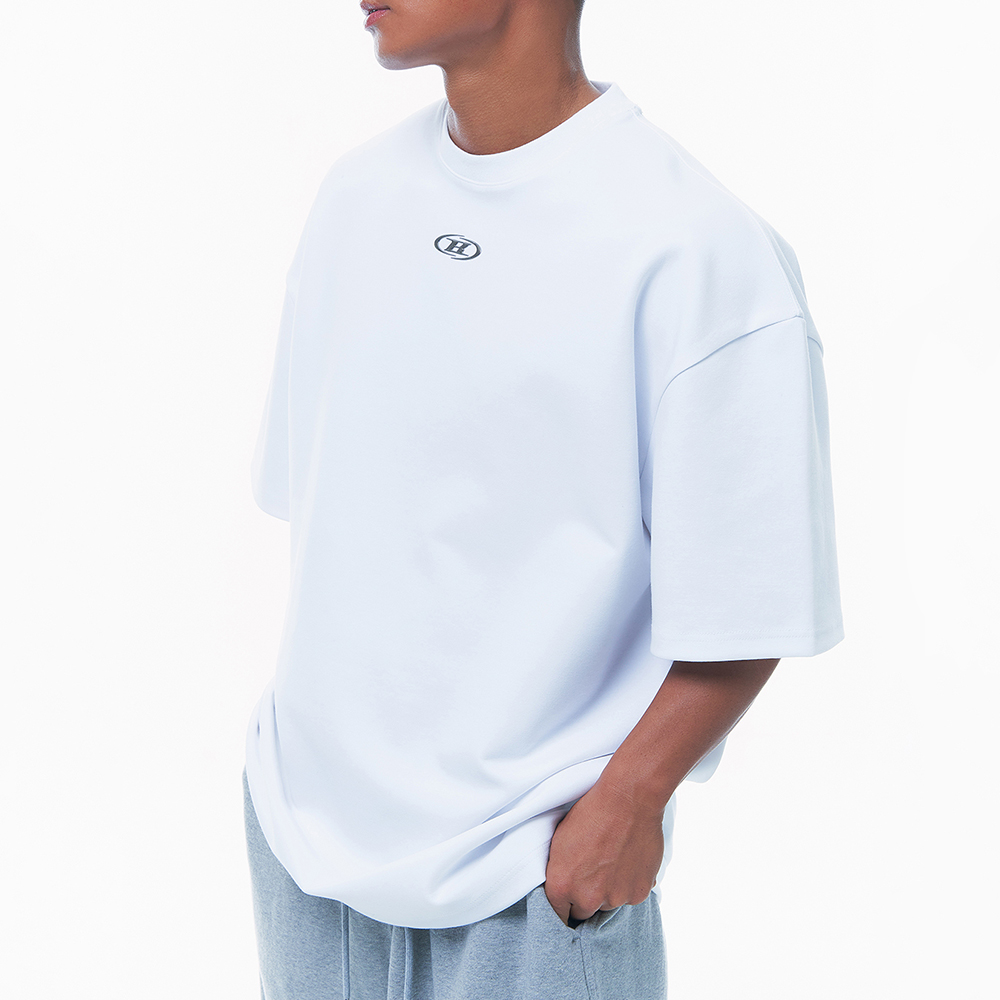 【BORN TO WIN】ボーン・トゥー・ウィン/Silver B ロンT 韓国発 BORN TO WIN(ボーン・トゥ・ウィン)商品ページ - Silver B Over