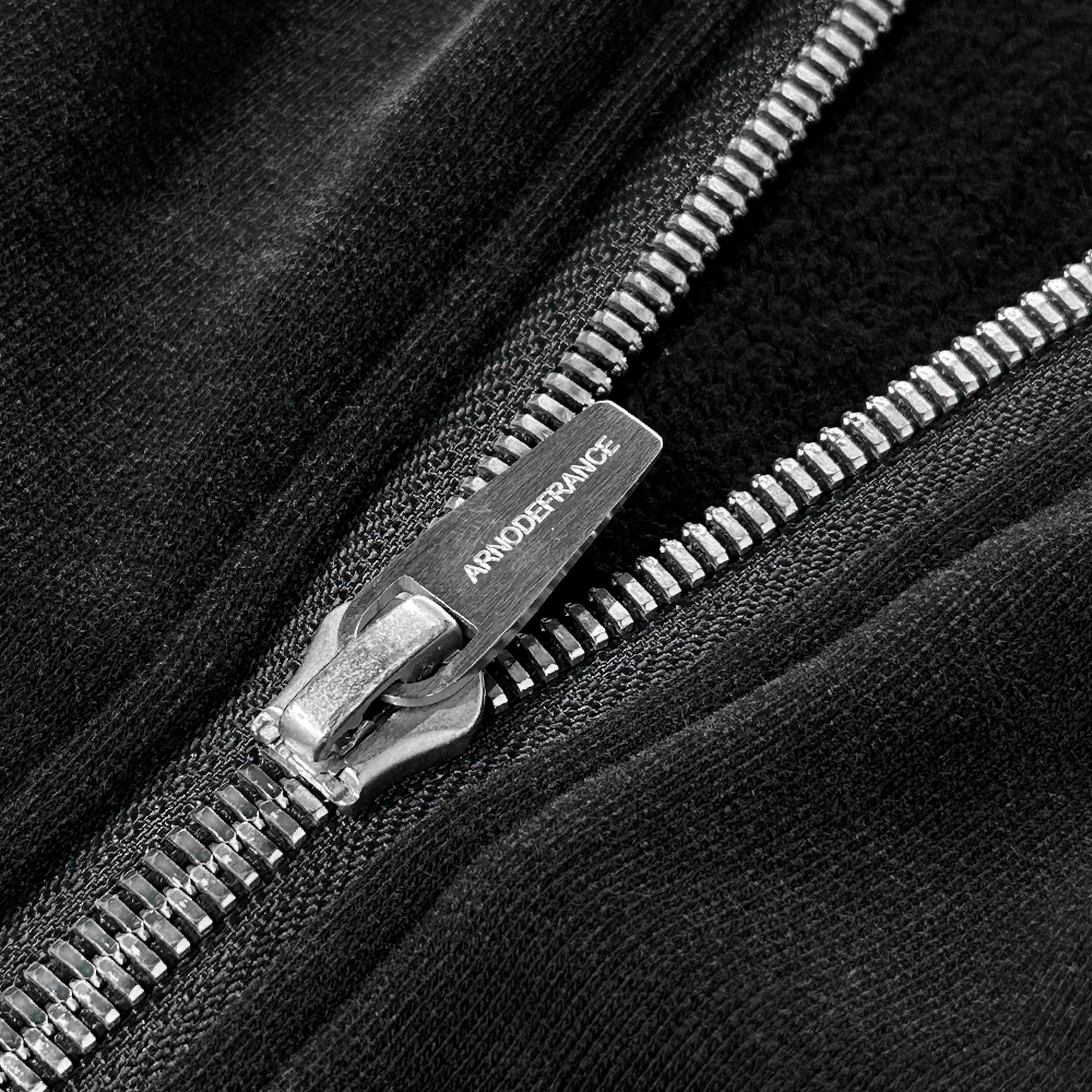 ARNODEFRANCE(アーノルデフランス)商品ページ - A Studs Zip