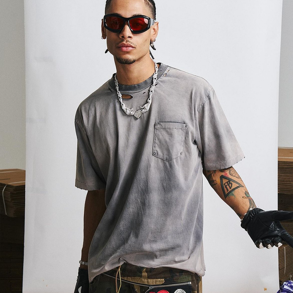 GLACIERBOY(グラシアボーイ)商品ページ - Vintage Studs T-Shirt