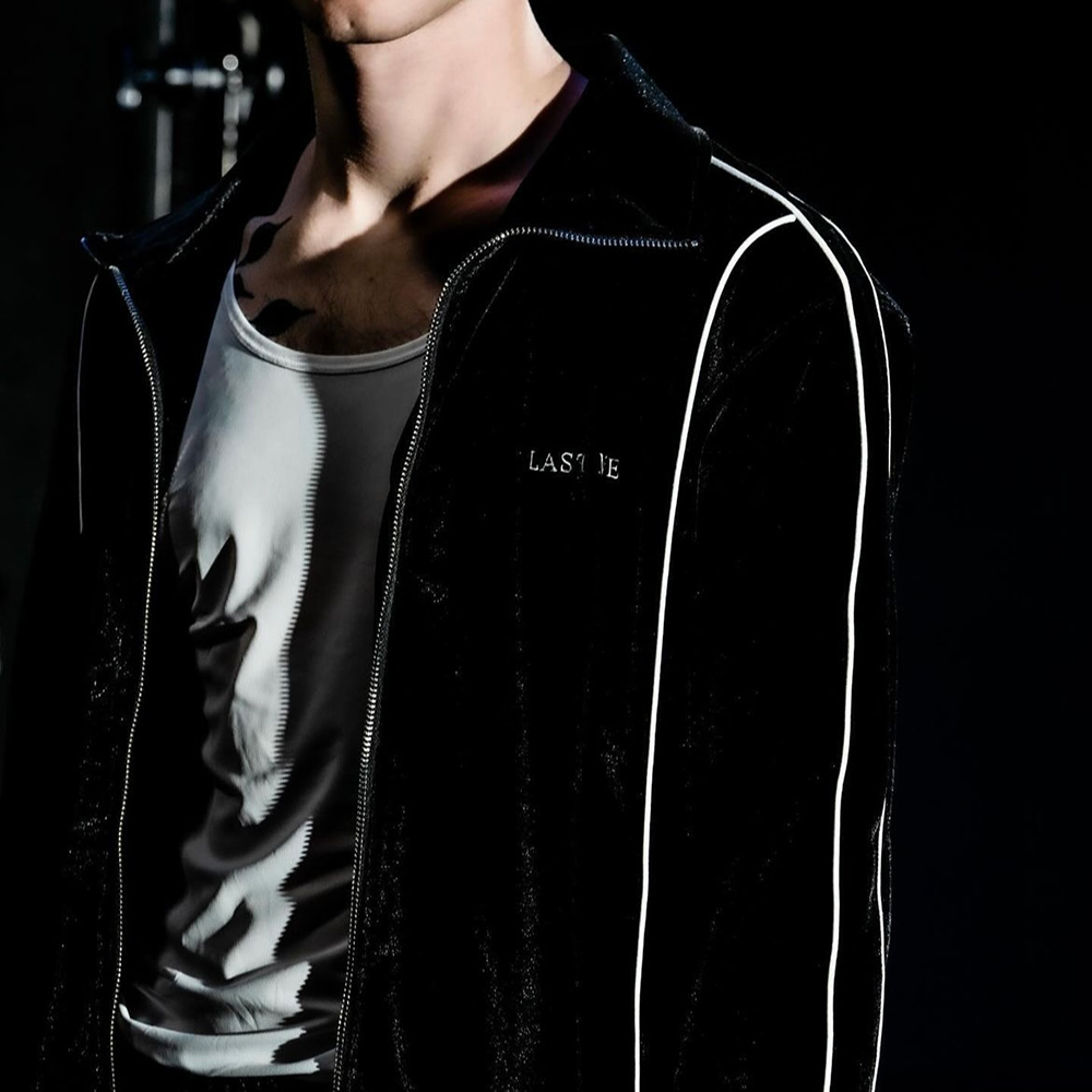 LAST NEST(ラストネスト)商品ページ - Velour Embroidery Track LAST NEST(ラストネスト)商品ページ - Velour Embroidery Track