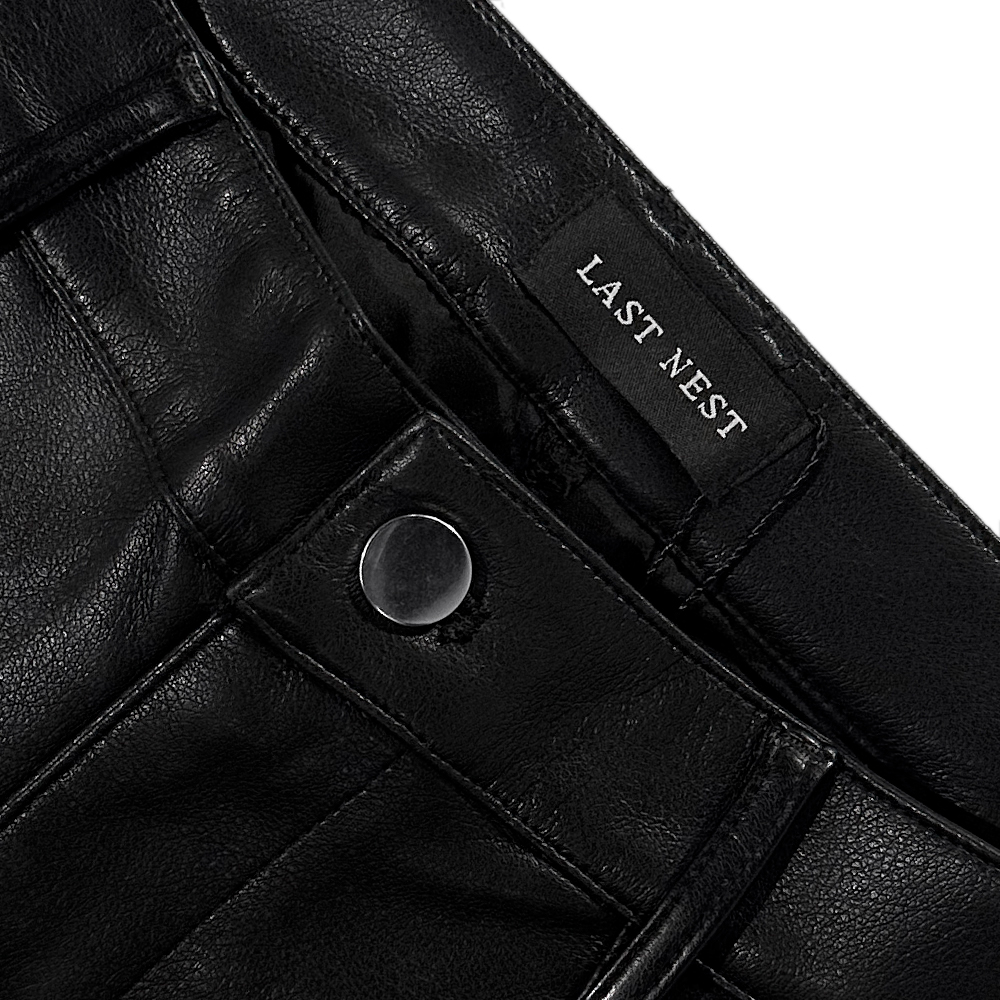 LAST NEST(ラストネスト)商品ページ - Baggy Leather Cargo LAST NEST(ラストネスト)商品ページ - Baggy Leather Cargo