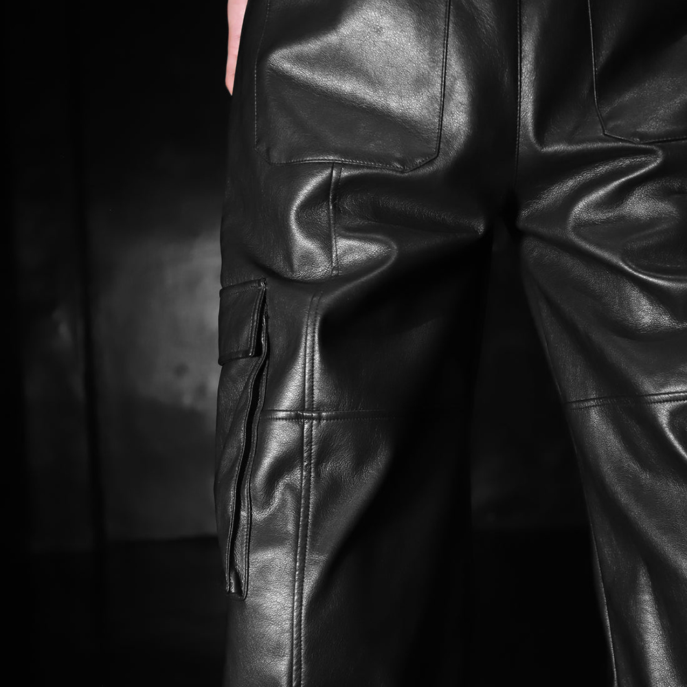 LAST NEST(ラストネスト)商品ページ - Baggy Leather Cargo LAST NEST(ラストネスト)商品ページ - Baggy Leather Cargo
