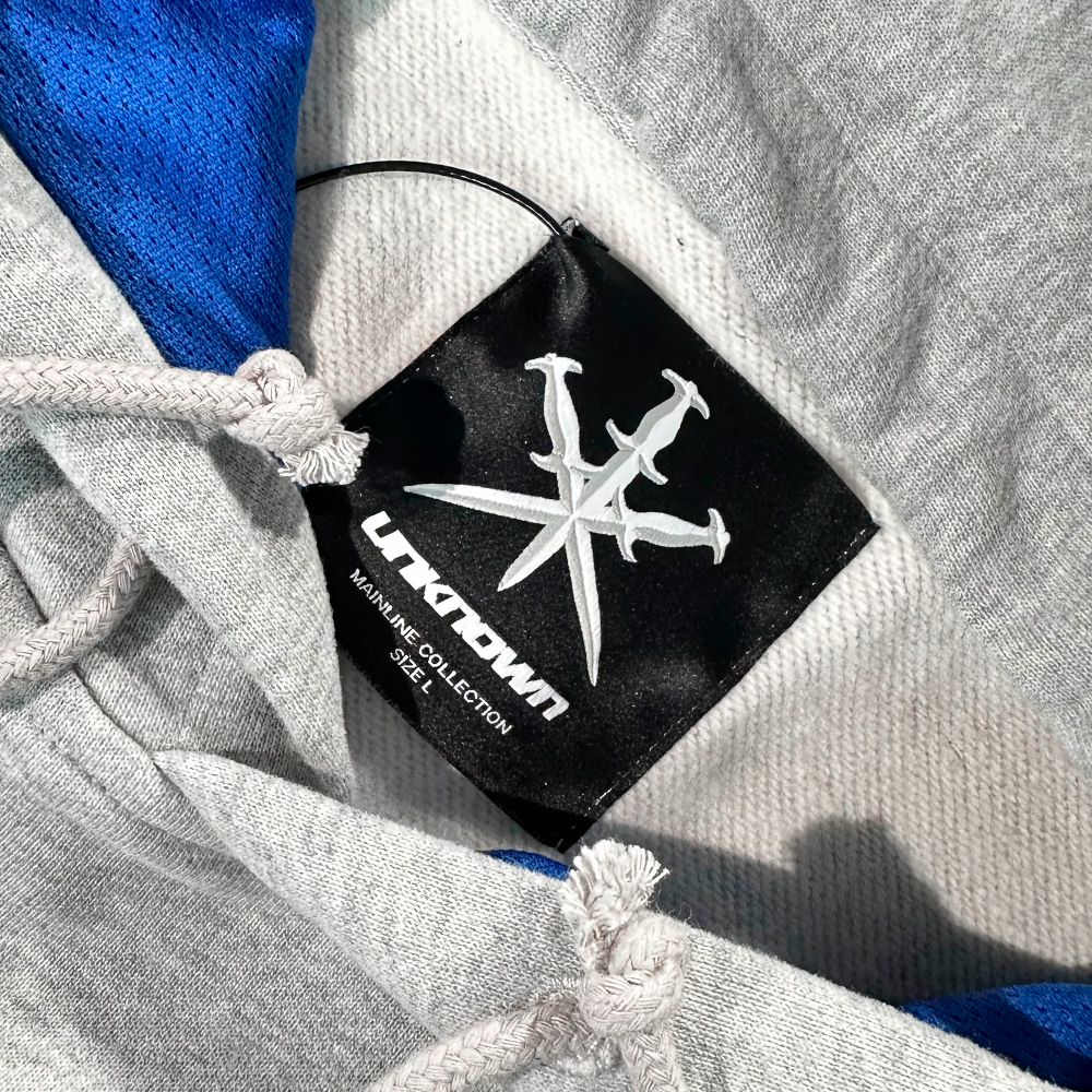 UNKNOWN LONDON(アンノウン・ロンドン)商品ページ - College Hoodie