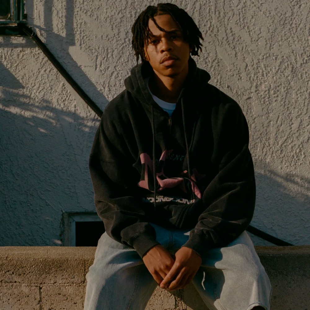 『Noon Goons』ヌーングーンズ (L) スタジャン / SKYLINE Noon Goons』ヌーングーンズ (L) スタジャン / SKYLINE - メルカリ