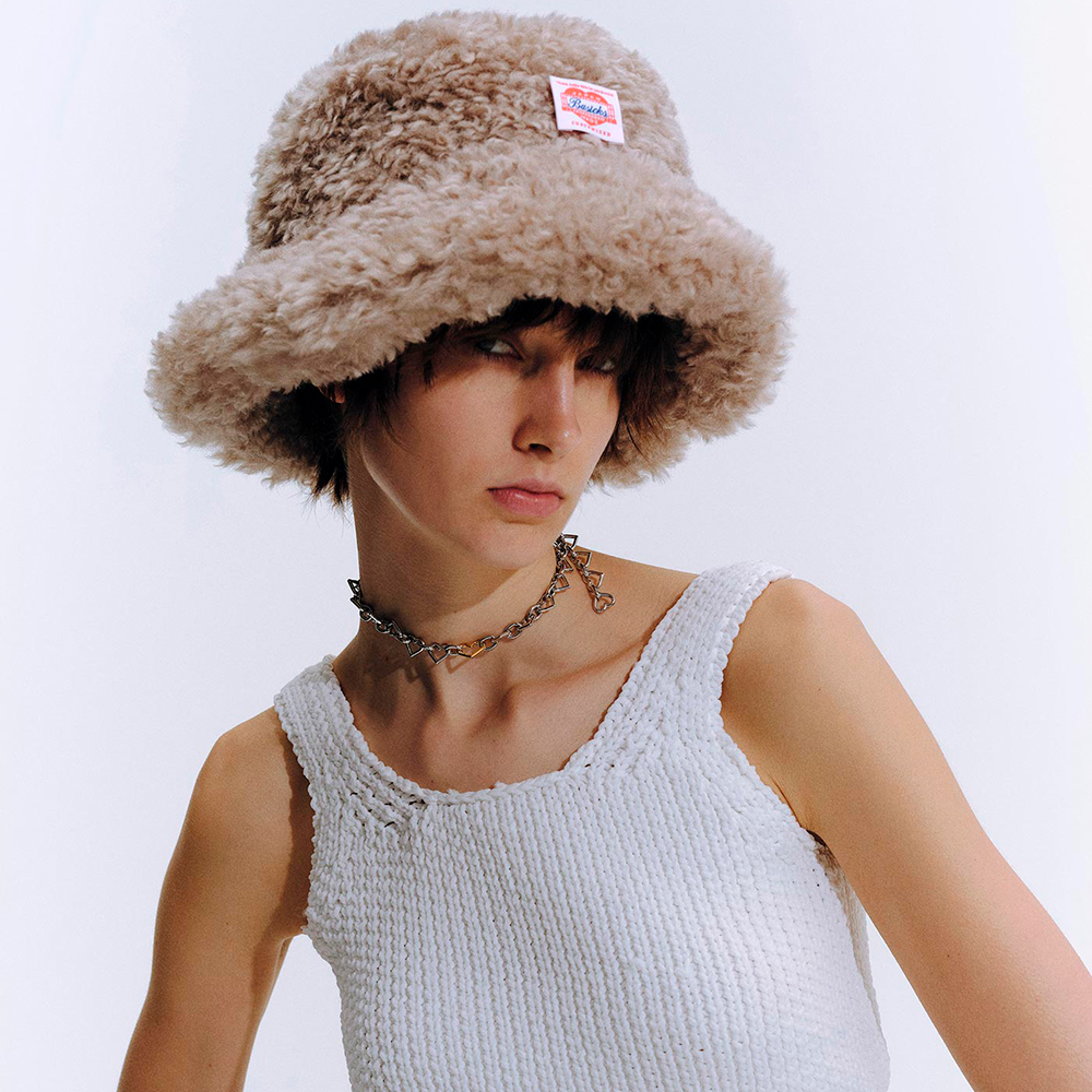 BASICKS(ベイシックス)商品ページ - Heart Razor Necklace