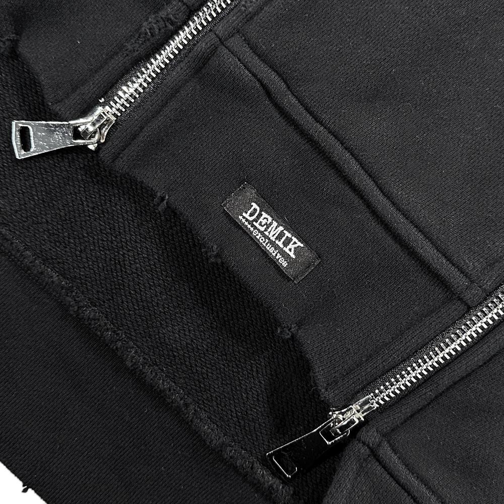 【国内入手困難✨️】DEMIK EXCLUSIVES Zip Hoodie 国内入手困難✨️】DEMIK EXCLUSIVES Zip Hoodie