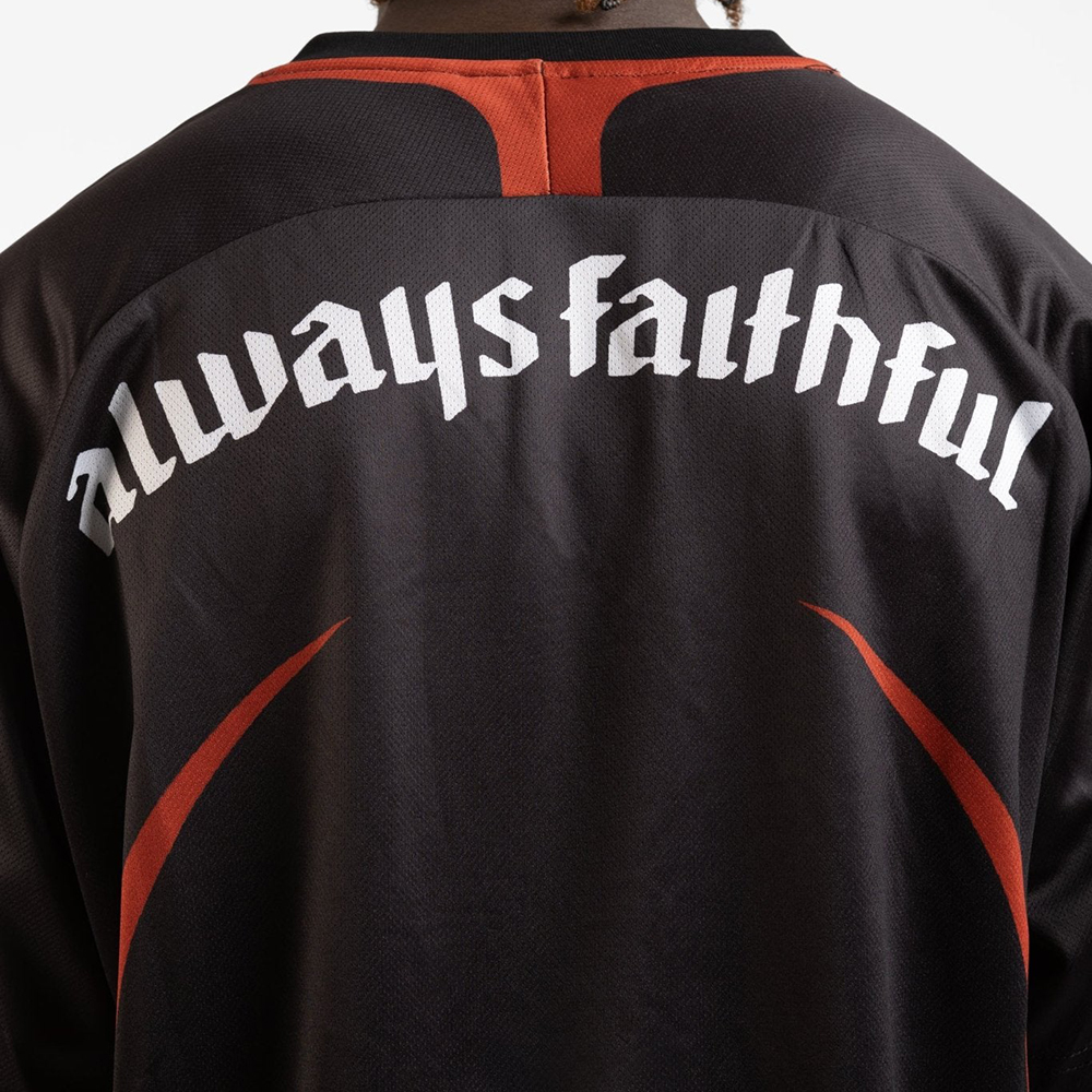 WASTED PARIS ウェイステッドパリス / Blade Football Jersey T 楽天市場】WASTED PARIS / Blade Football Jersey Age : VENTURER