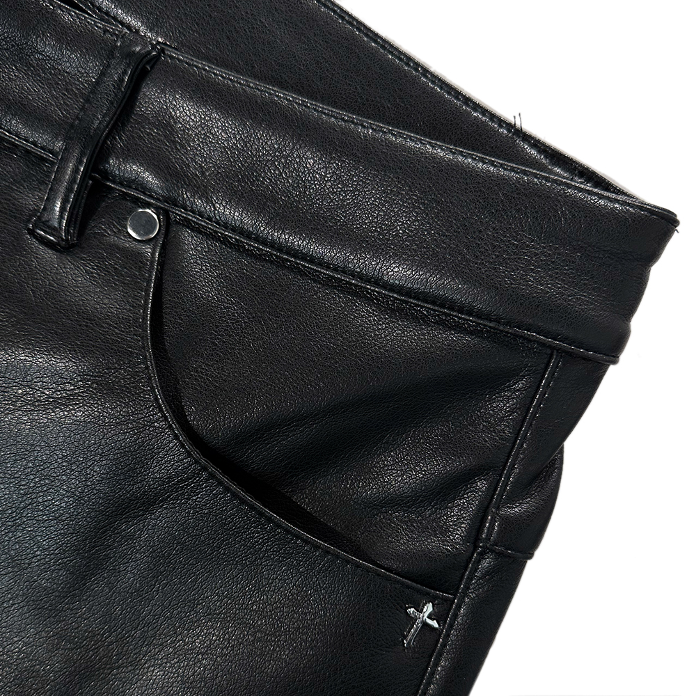 LAST NEST(ラストネスト)商品ページ - Leather Slim Trouser LAST NEST(ラストネスト)商品ページ - Leather Slim Trouser