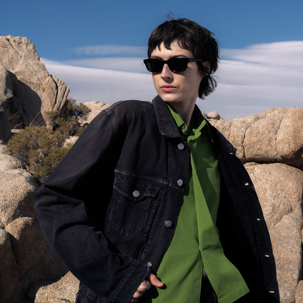 AKILA LA (アキラ・エルエー) 商品ページ - Trivia Sunglasses - Black