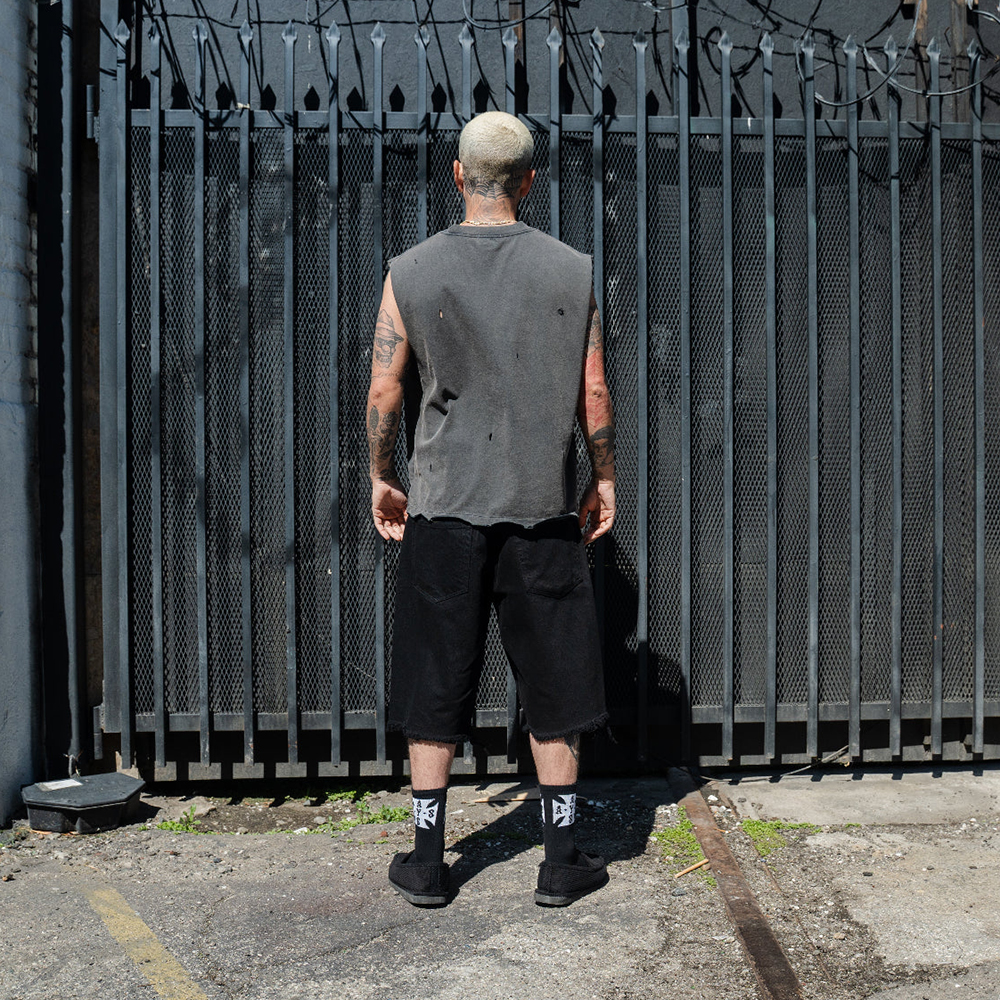 新品ASKYURSELF FRAYED BAGGY DENIM SHORTS FRAYED BAGGY SHORTS - ASKYURSELF