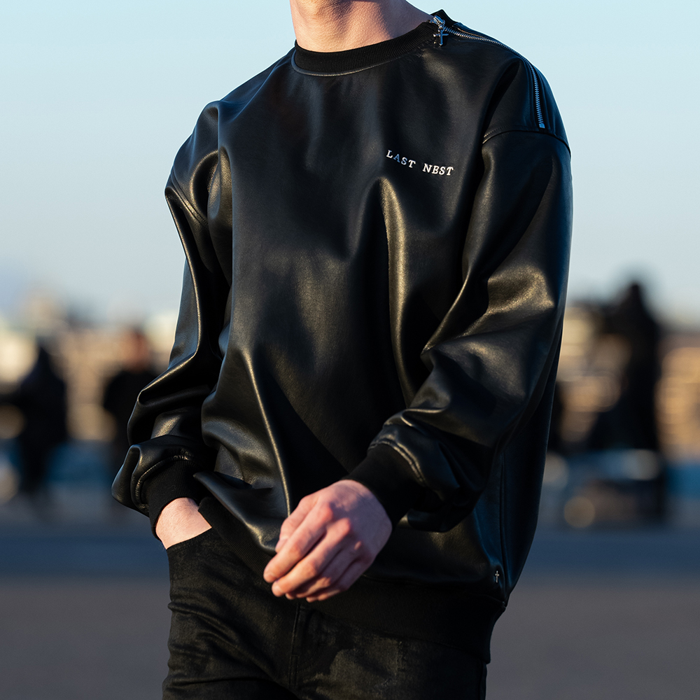 LAST NEST(ラストネスト)商品ページ - Faux Leather Crewneck