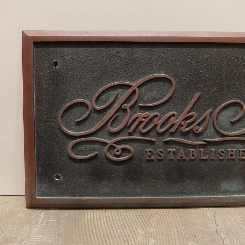Brooks Brothers Sign