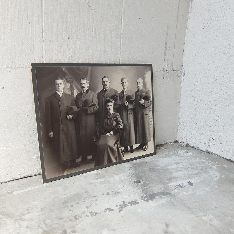 1900's Gentleman Group Photo