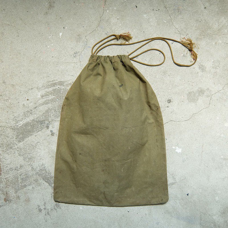Found this vintage 1930-1940s canvas zipper ll bean bag. : r/llbean