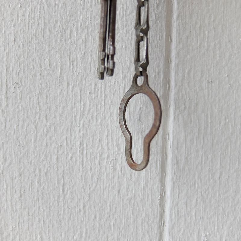 1900's Key & Chain