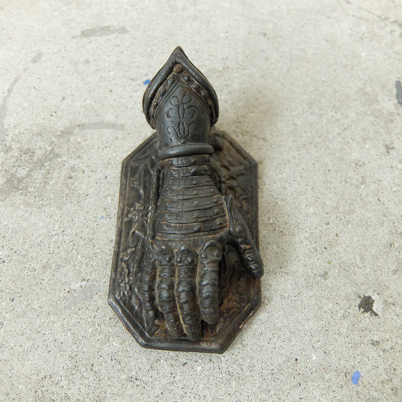 1890's Antique Armor Hand Clip