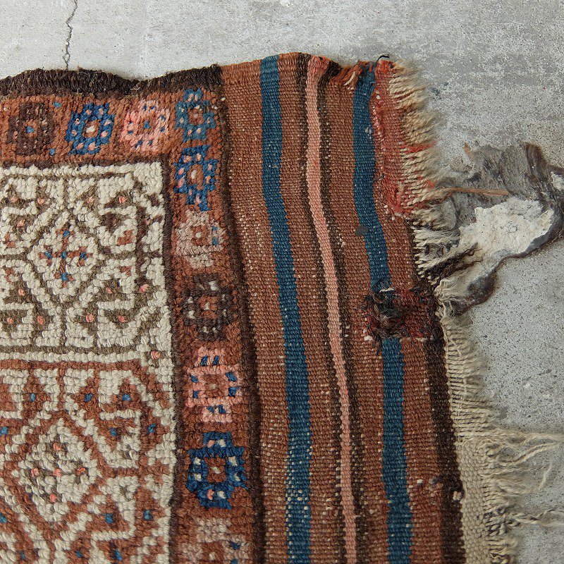 1900's〜1910's Antique Baluch Tribal Rug