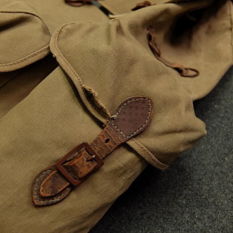 1920's1930's Outdoor Backpack