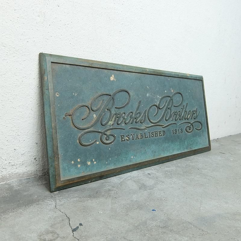 Brooks Brothers Sign 