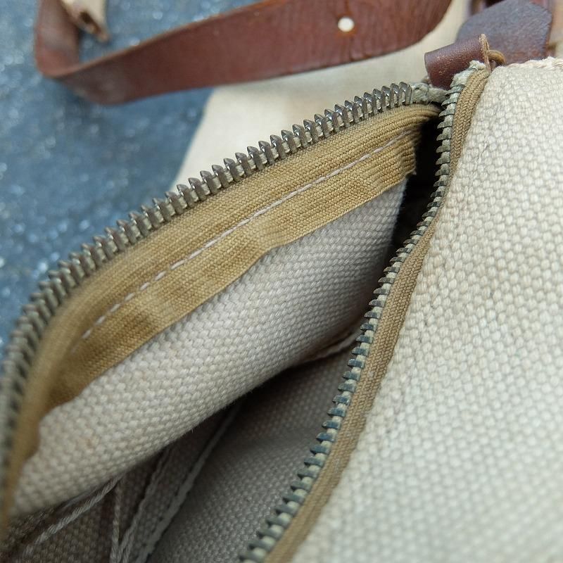 HOOKLESS ZIPPER