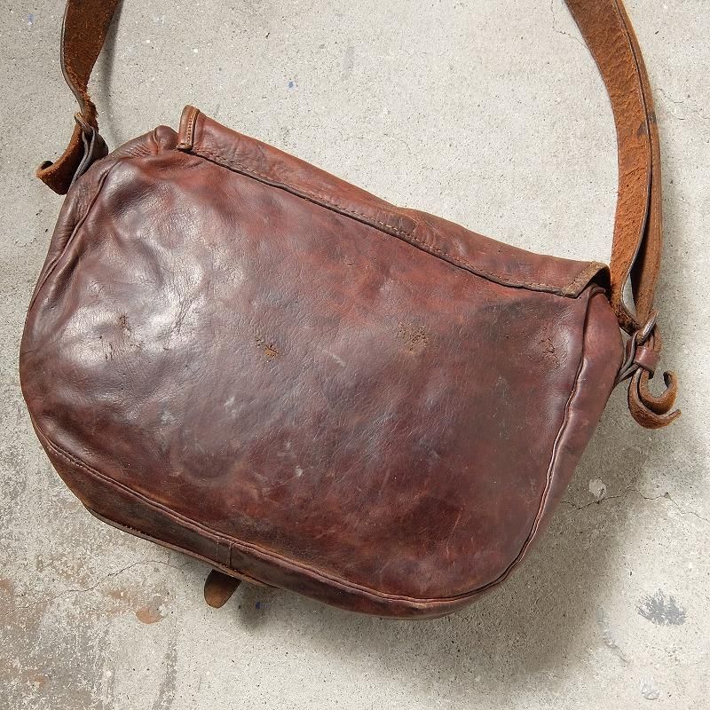Vintage Leather Shoulder Bag - Cocky Crew Store -Antiques Vintage Leather Shoulder Bag - Cocky Crew Store -Antiques