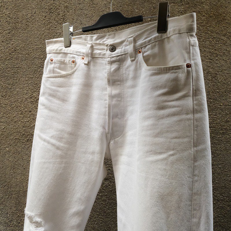 LEVI'S 501 WHITE DENIM PANTS