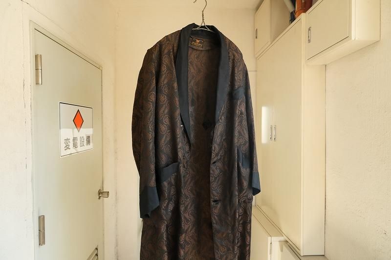 MANDEL BROTHERS SMOKING COAT