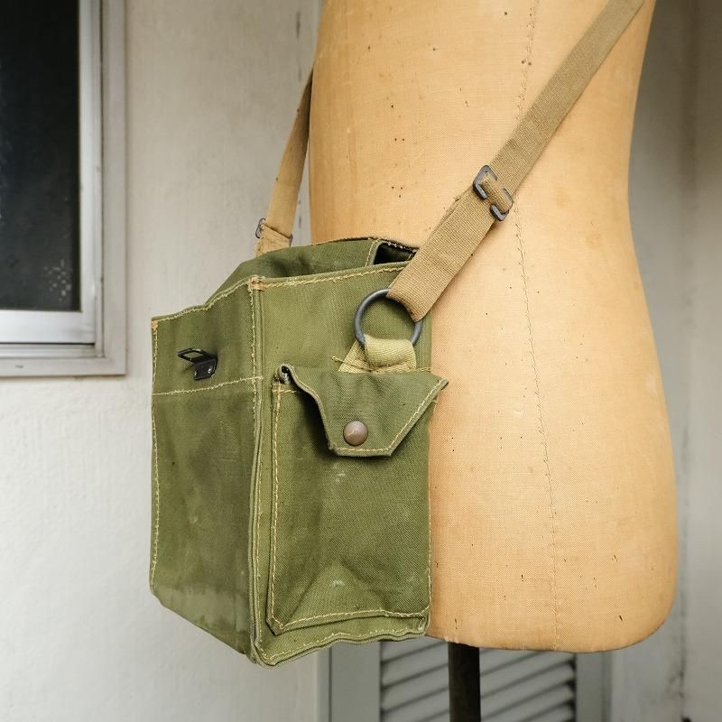 WW2 MILITARY SHOULDER BAG(USED)